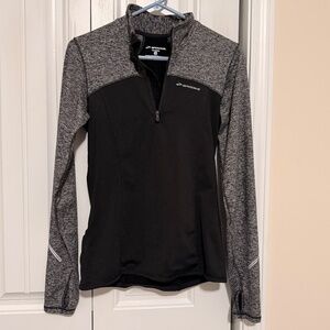Brooks women’s cold weather running shirt, S